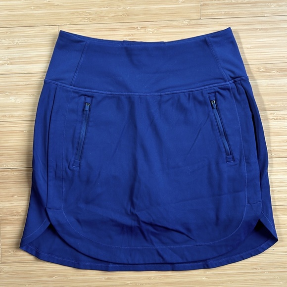 Athleta Fairway Golf Skort, navy size small. - Picture 2 of 4